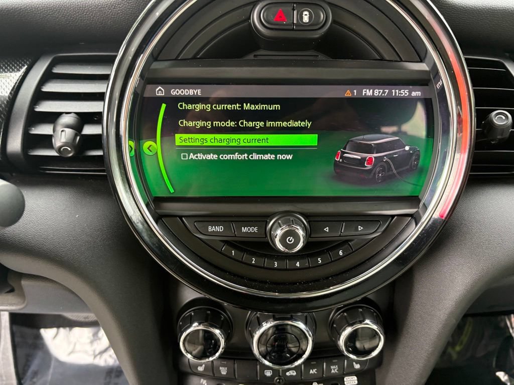 Used 2020 MINI Cooper SE w/ 8.8" Touchscreen Nav Package FWD image 13