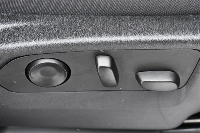 Certified 2024 GMC Yukon SLE w/ Gmc Pro Safety Plus Package image 13