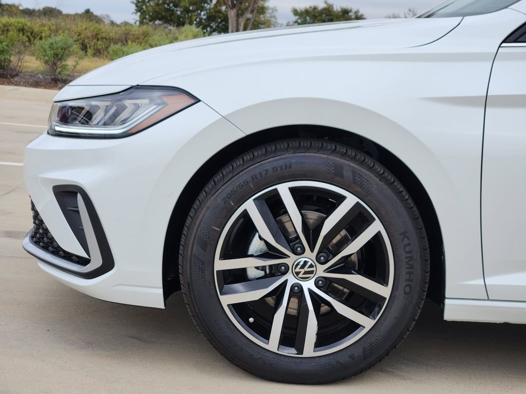 New 2026 Volkswagen Jetta SE image 5