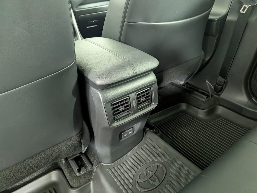 Used 2024 Toyota RAV4 Adventure image 34