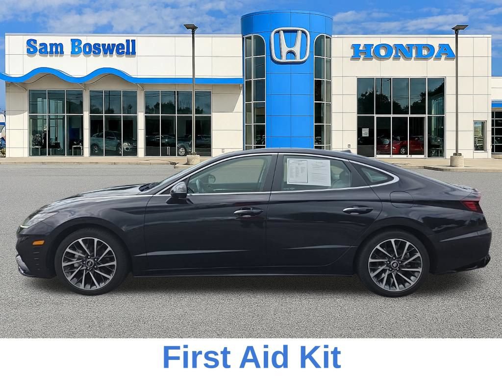 Used 2023 Hyundai Sonata Limited w/ Preferred Accessory Package FWD image 10