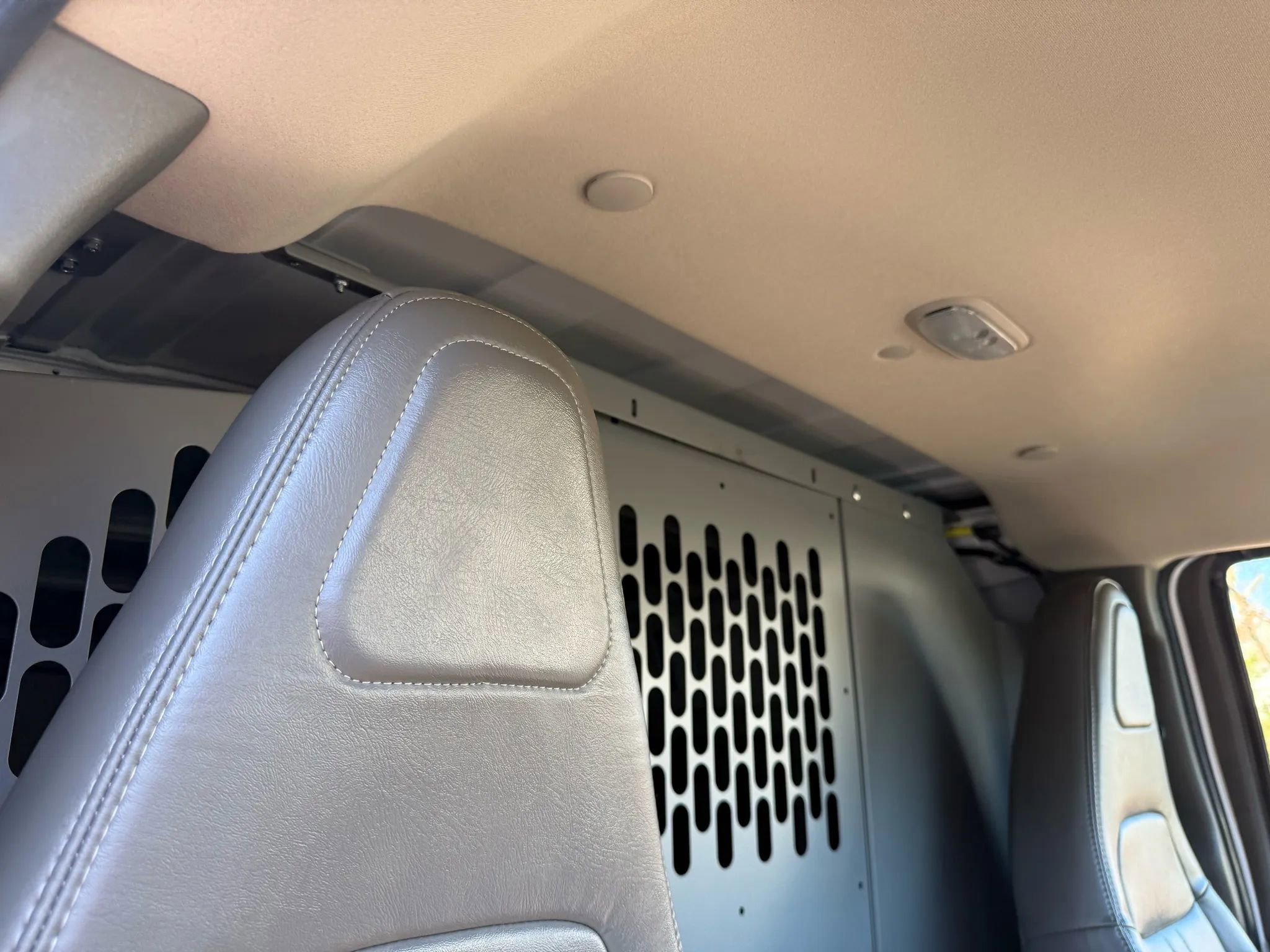 Used 2022 GMC Savana 2500 w/ Communications Package image 53