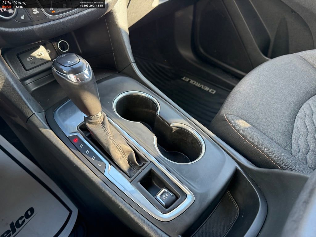 Certified 2019 Chevrolet Equinox LT w/ Driver Convenience Package image 31