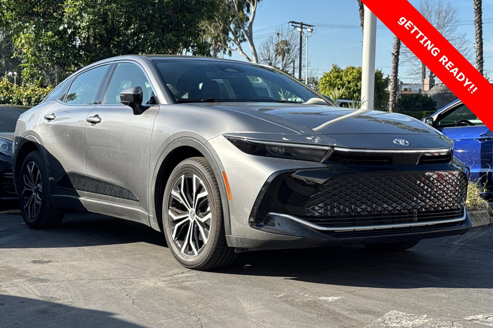 Certified 2025 Toyota Crown XLE image 2