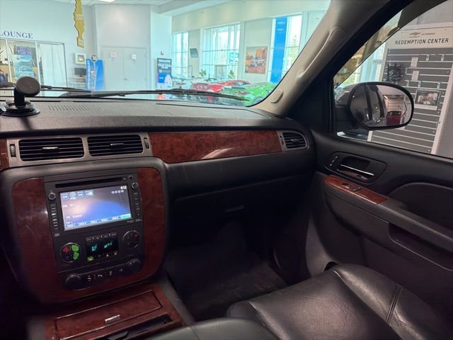 Used 2013 Chevrolet Tahoe LTZ image 26