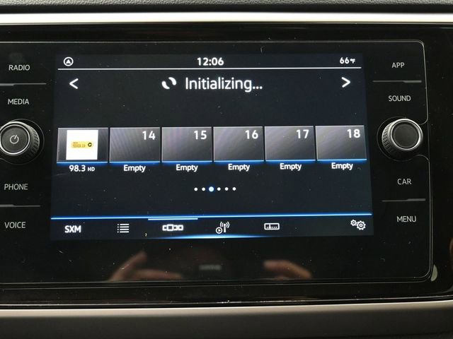 Used 2022 Volkswagen Atlas SE w/ Panoramic Sunroof Package image 20