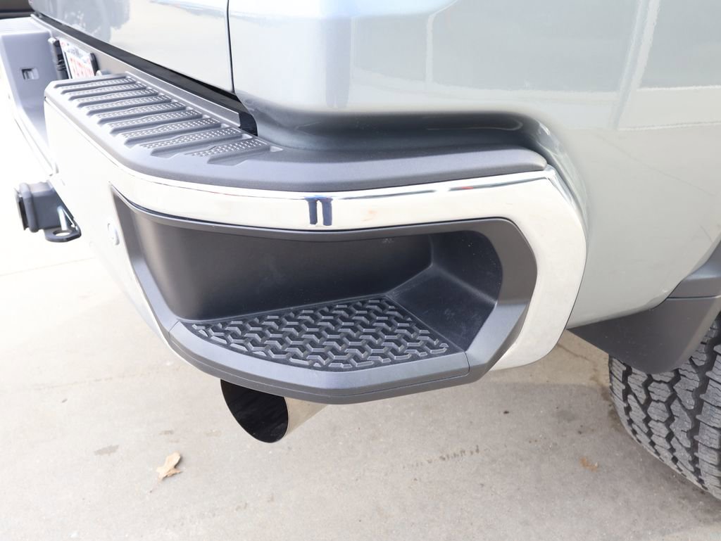 Certified 2024 Chevrolet Silverado 2500 LTZ w/ LTZ Premium Package image 40