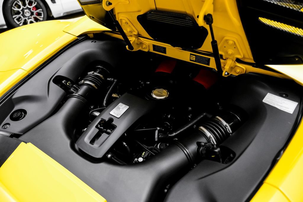 Used 2022 Ferrari F8 Tributo RWD image 49