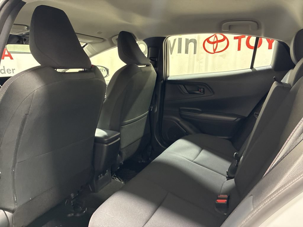 Used 2025 Toyota Prius Plug-In Hybrid FWD image 19