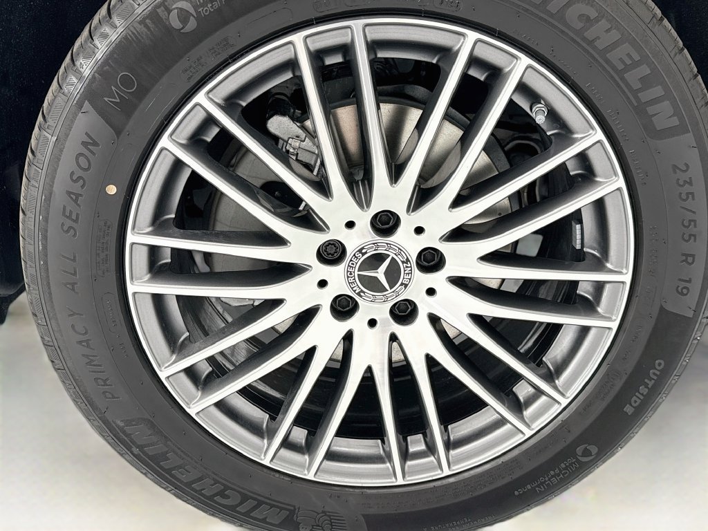 Certified 2026 Mercedes-Benz GLC 300 image 30