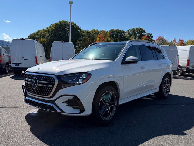 New 2027 Mercedes-Benz GLS 450 4MATIC image 3