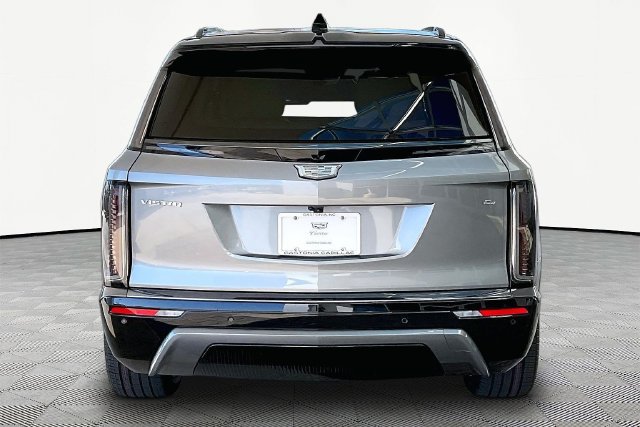 New 2027 Cadillac Vistiq Sport w/ LPO, Floor Liner Package AWD/4WD image 5