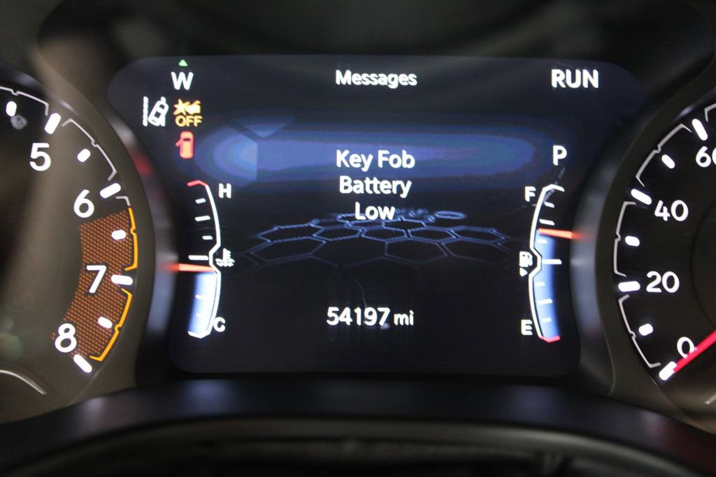 Used 2024 Jeep Compass Latitude image 29