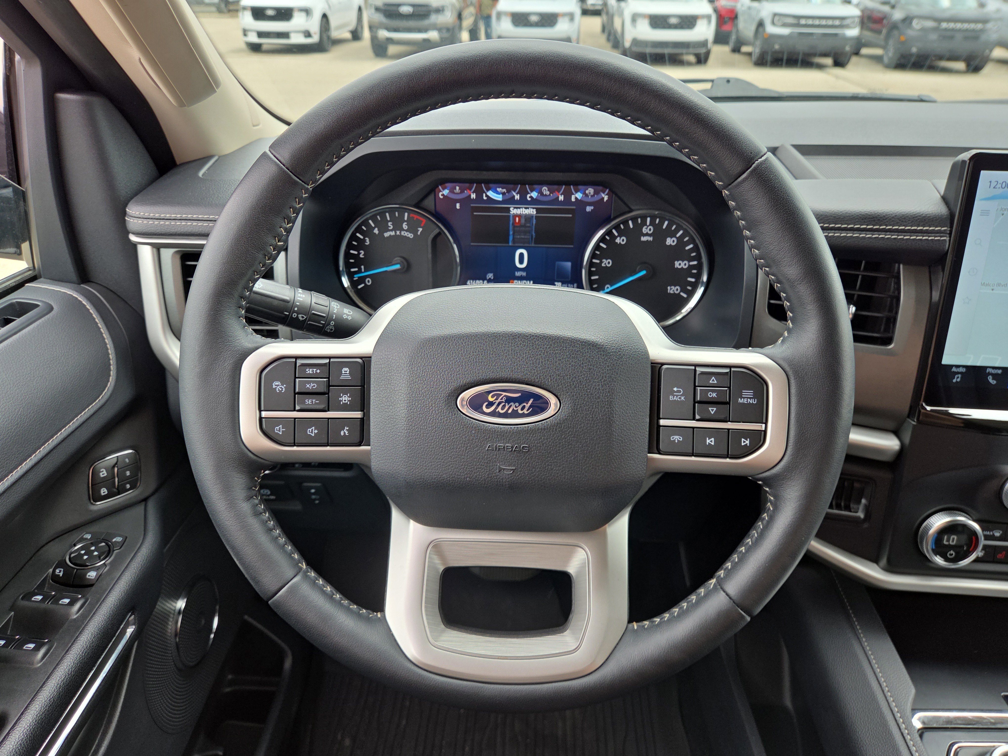 Used 2024 Ford Expedition XLT RWD image 20