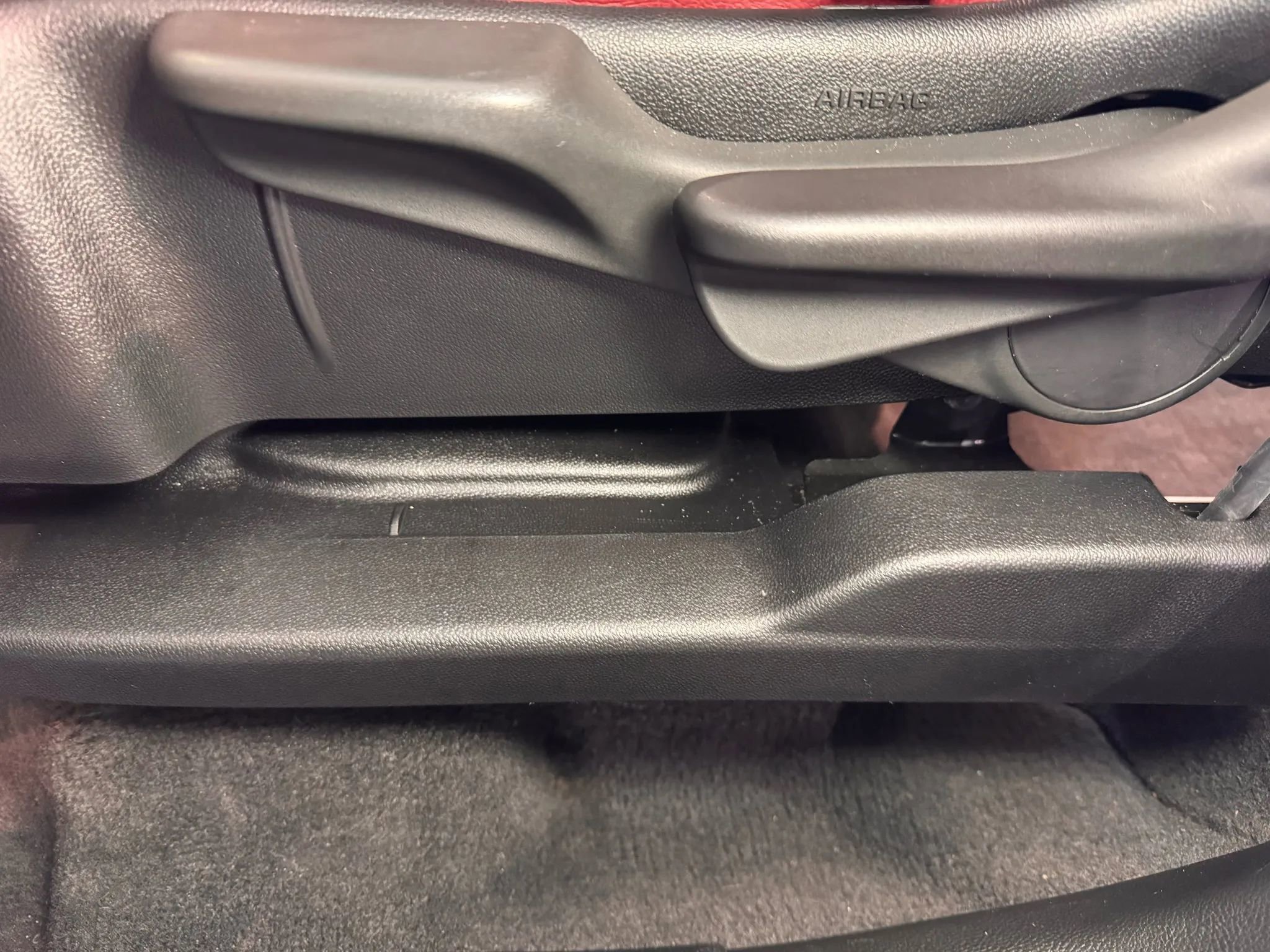 Used 2020 Chevrolet Traverse LS image 11