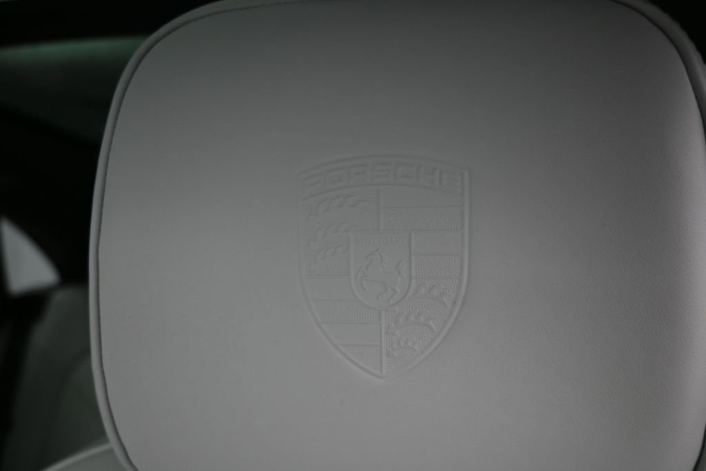 Certified 2021 Porsche Macan S AWD/4WD image 10