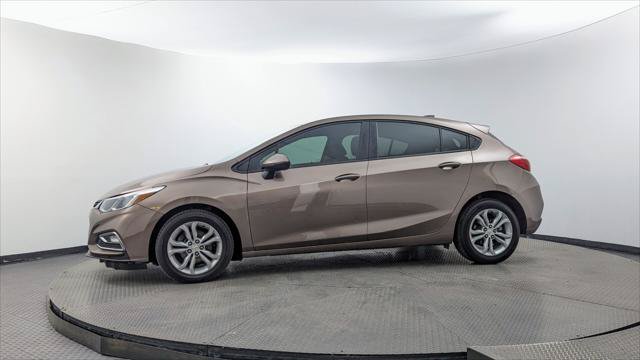 Used 2019 Chevrolet Cruze LS w/ LS Convenience Package FWD image 3