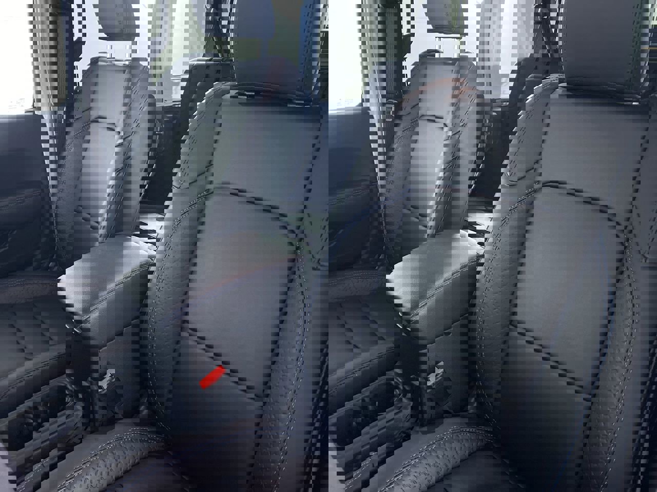 Used 2024 Jeep Wrangler High Altitude image 11