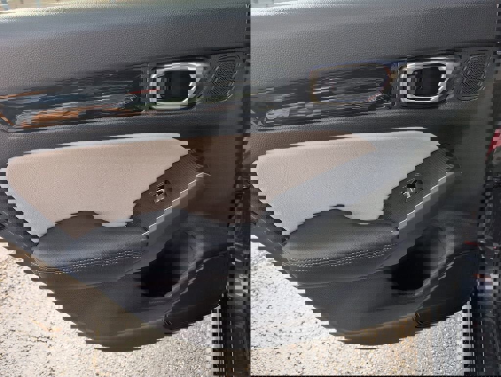 Used 2024 Honda Civic Touring image 33