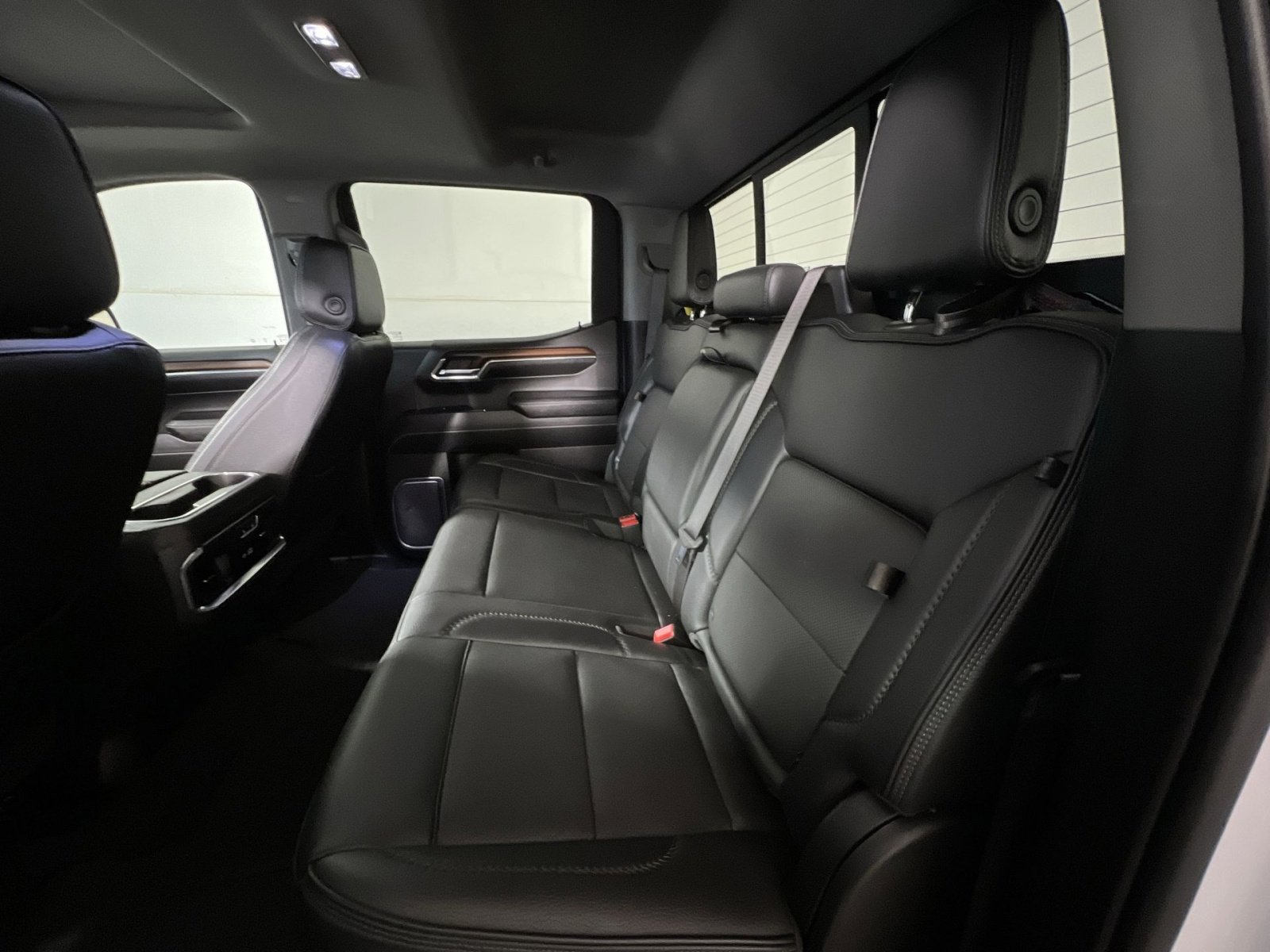 Used 2024 GMC Sierra 1500 Denali w/ Denali Reserve Package image 24