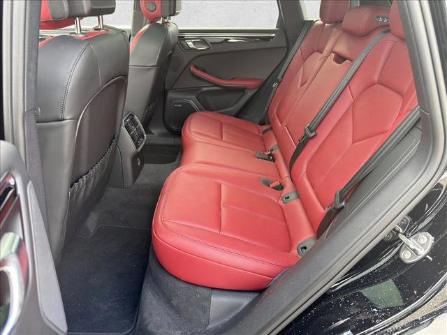 Used 2026 Porsche Macan Turbo image 13