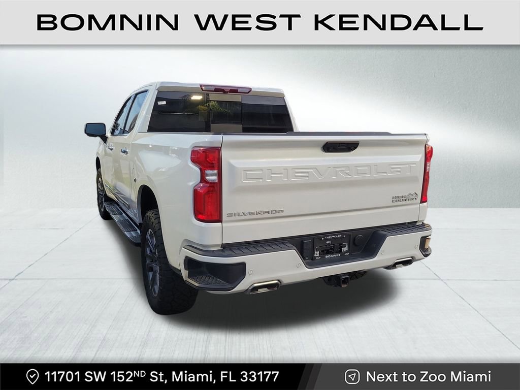 Used 2024 Chevrolet Silverado 1500 High Country image 3