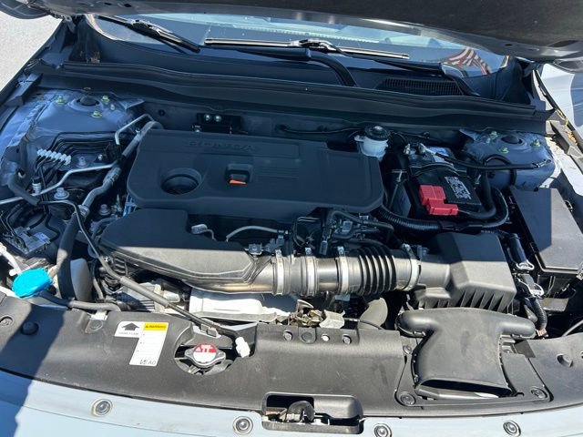 Used 2022 Honda Accord Touring image 11