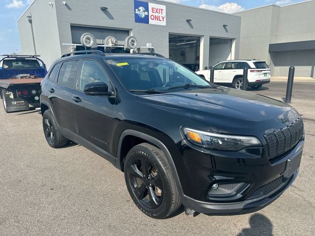 Used 2020 Jeep Cherokee Latitude Plus AWD/4WD image 11