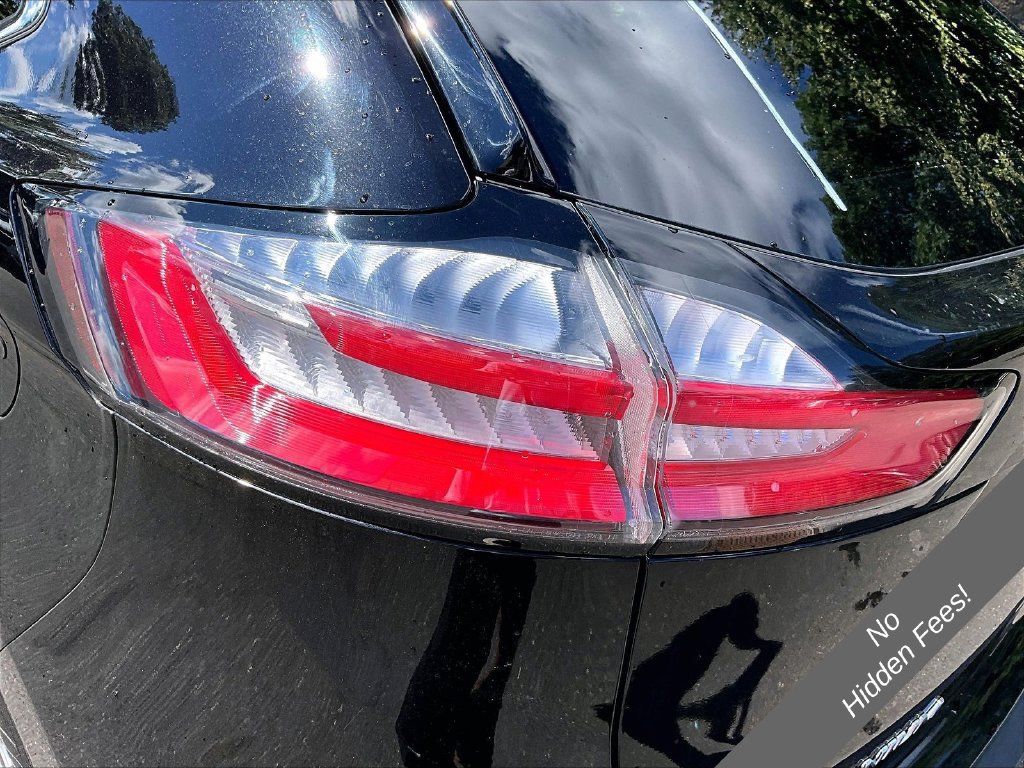 Used 2023 Ford Edge Titanium w/ Cargo Accessory Package AWD/4WD image 27