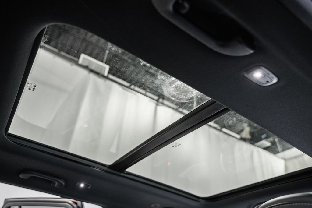 New 2026 Jeep Grand Cherokee Limited AWD/4WD image 34