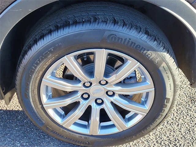 Used 2023 Cadillac XT4 Premium Luxury image 32