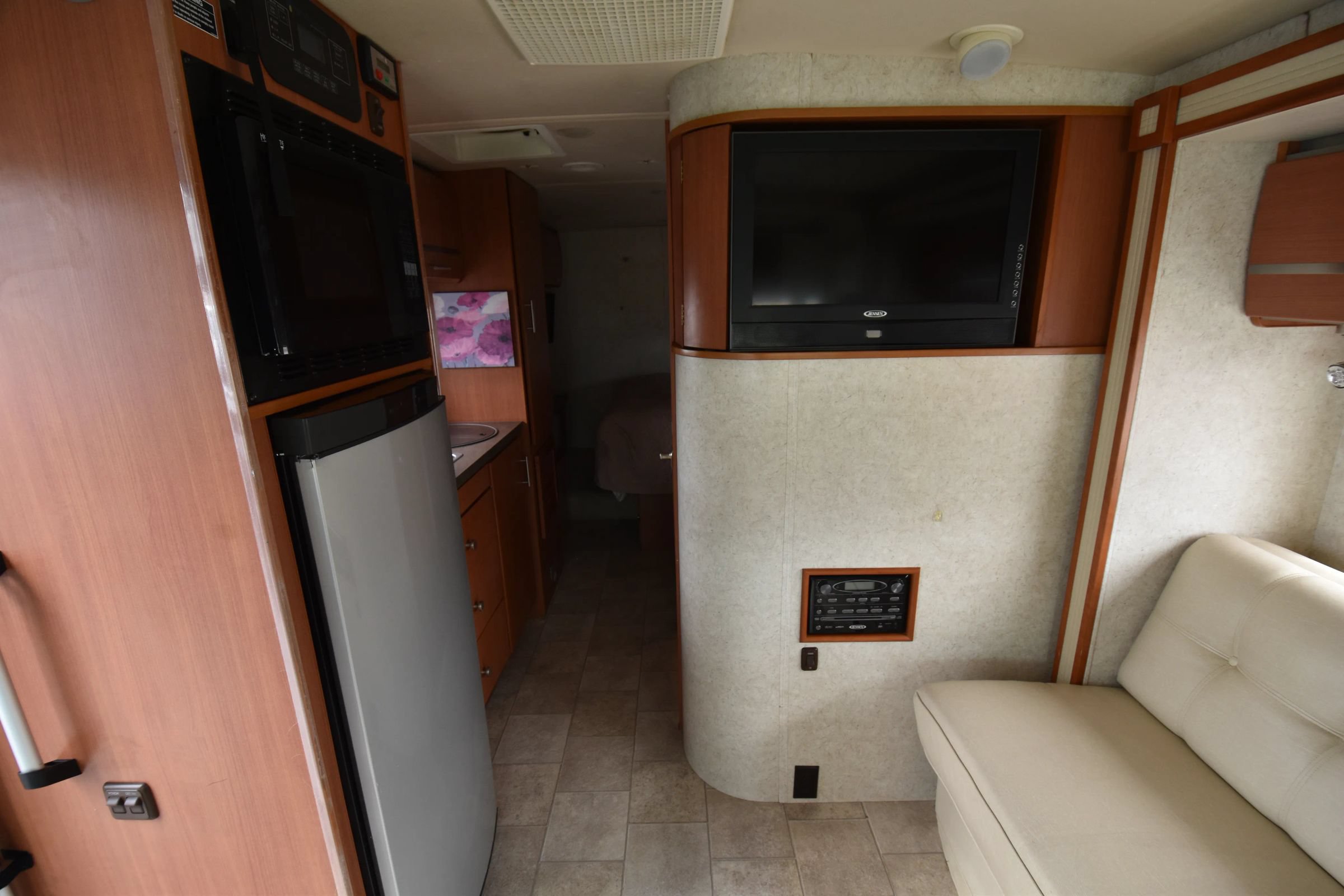 Used 2010 Mercedes-Benz Sprinter 3500 image 13
