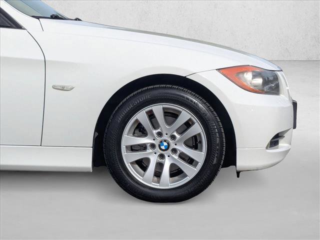Used 2006 BMW 325i Sedan image 23