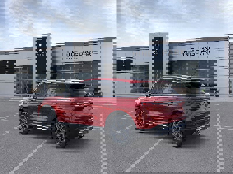 New 2026 Lincoln Corsair Premiere image 4