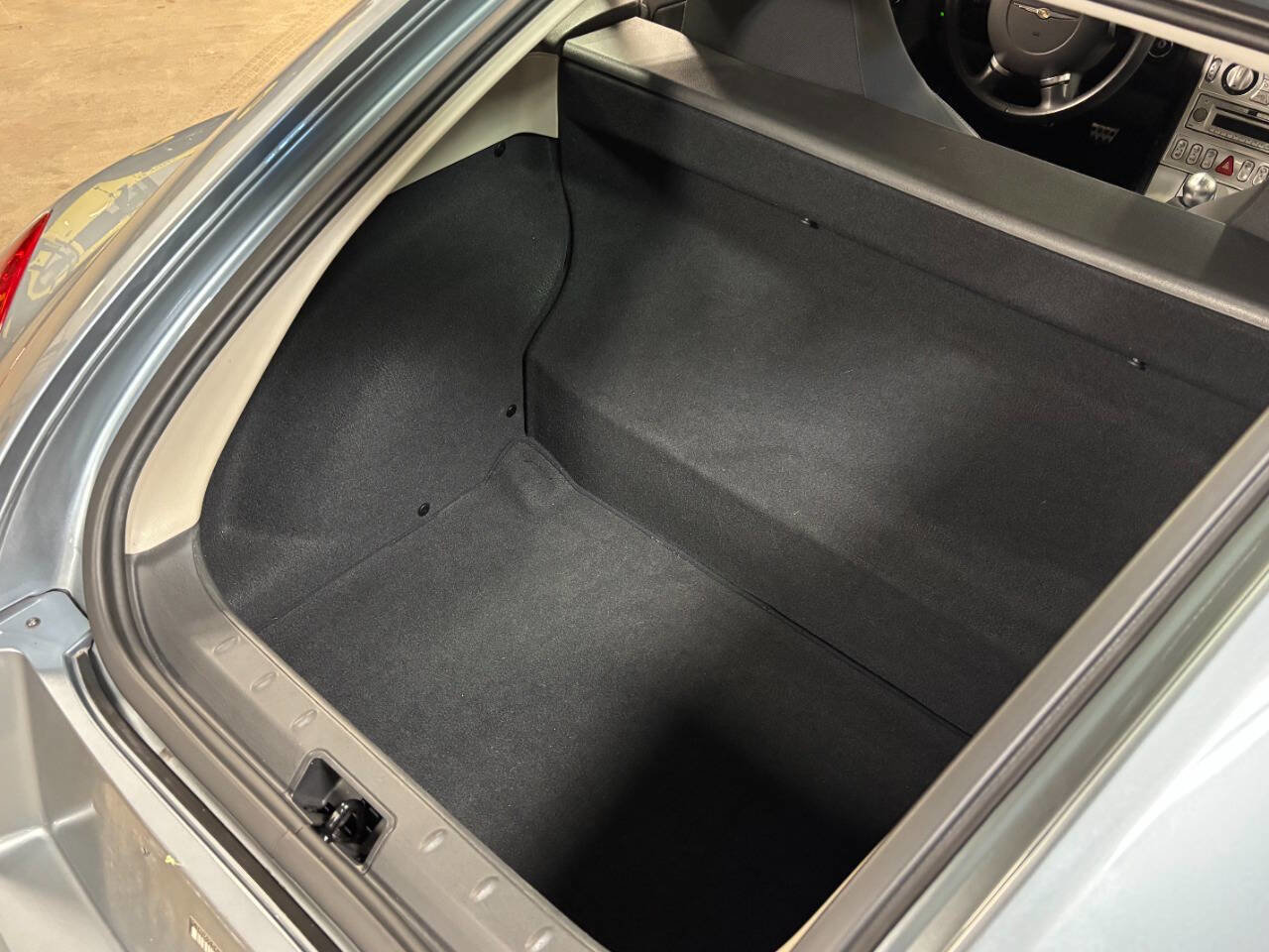 Used 2004 Chrysler Crossfire Coupe RWD image 39