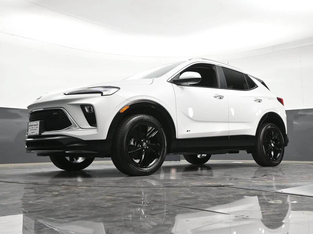 Certified 2026 Buick Encore GX Sport Touring AWD/4WD image 24