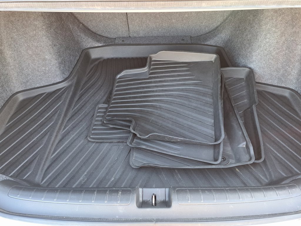 Used 2022 Honda Accord Touring image 30