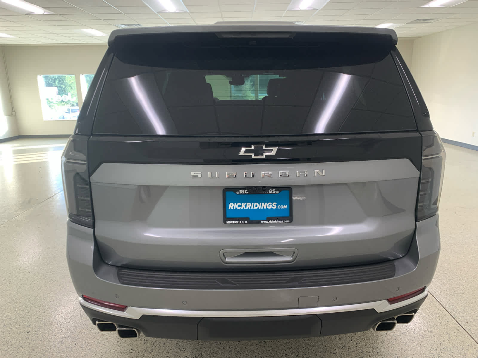 New 2026 Chevrolet Suburban High Country w/ LPO, Illumination Package image 6