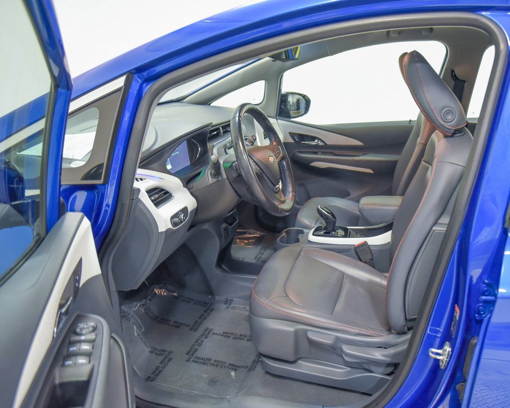 Used 2019 Chevrolet Bolt Premier w/ Infotainment Package image 2