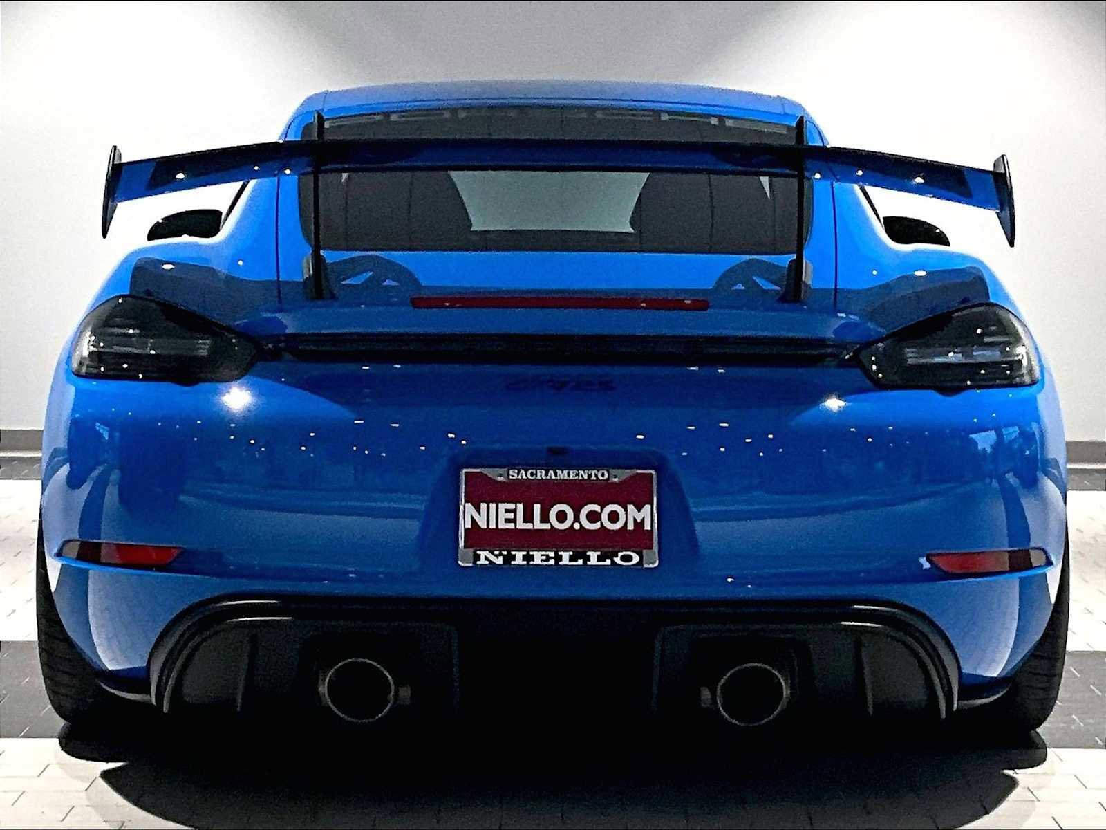 Used 2023 Porsche 718 Cayman GT4 RS w/ Weissach Package image 9