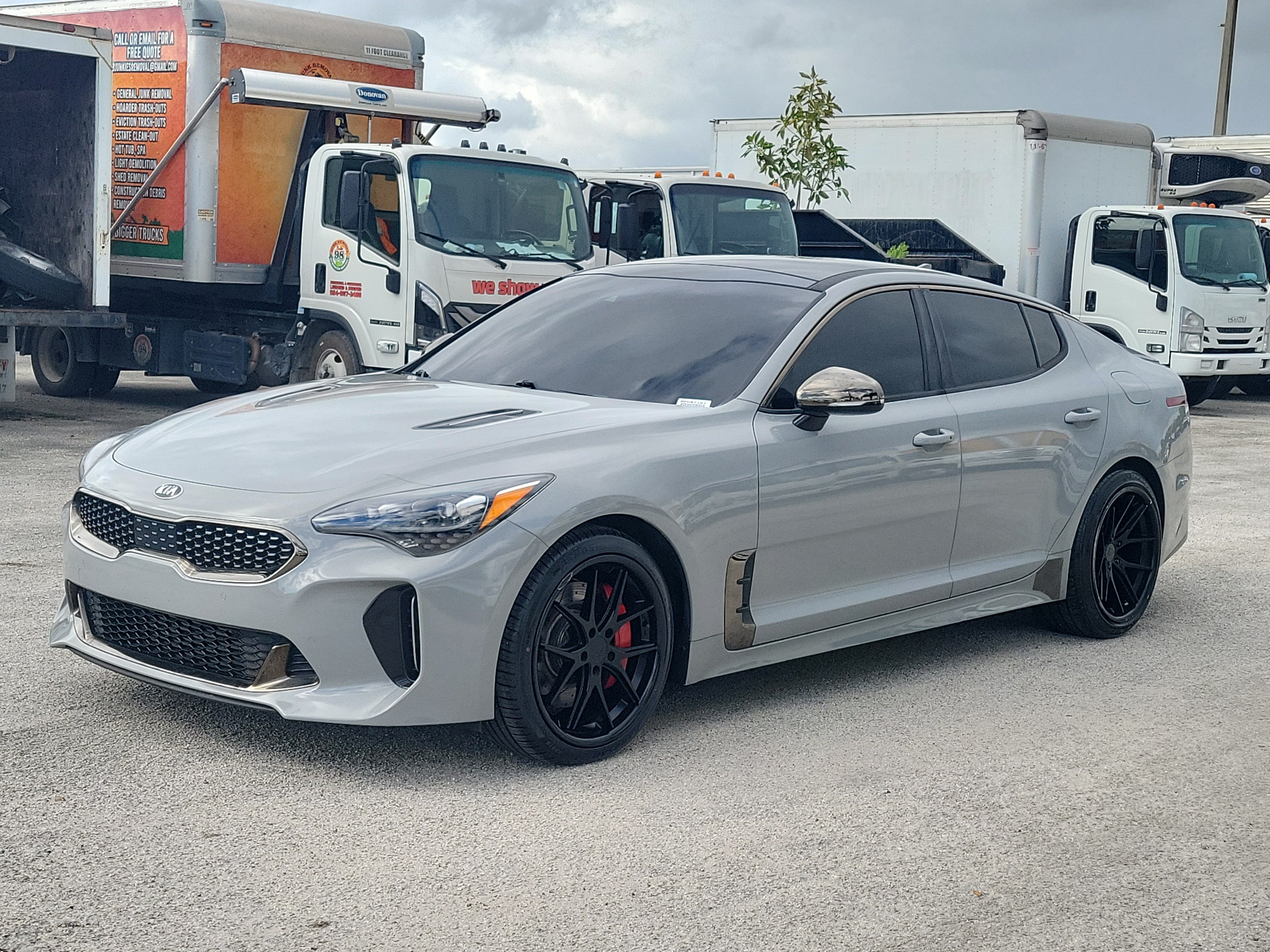 Used 2020 Kia Stinger GT1 RWD image 7