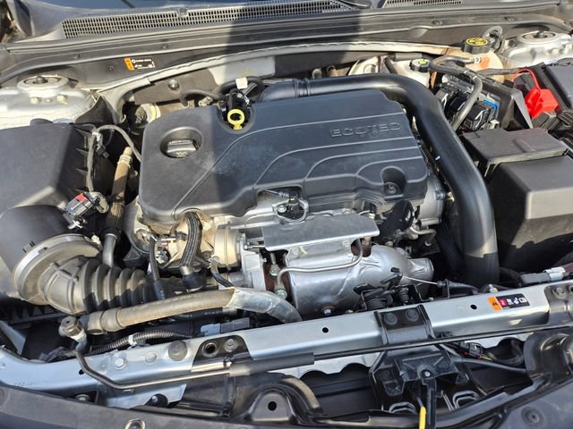 Used 2022 Chevrolet Malibu LS w/ Driver Confidence Package II FWD image 17