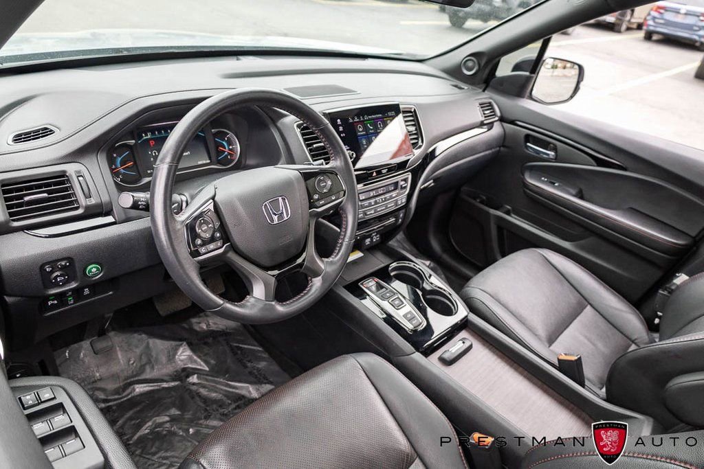 Used 2022 Honda Pilot Black Edition image 22