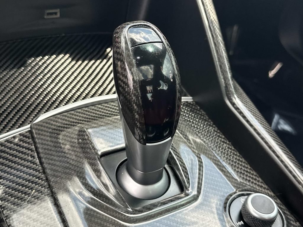 Used 2019 Alfa Romeo Giulia AWD w/ Quick Order Package 22J Sport image 23