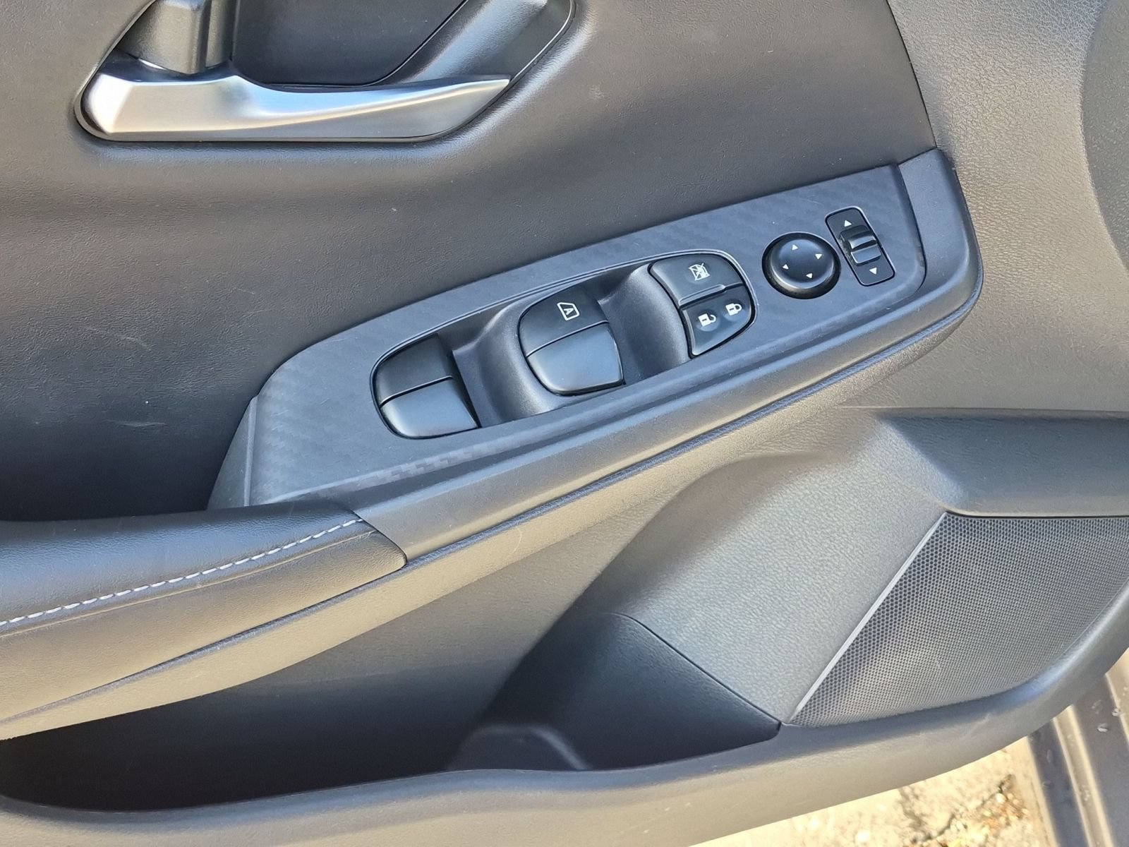 Used 2021 Nissan Sentra SV FWD image 13
