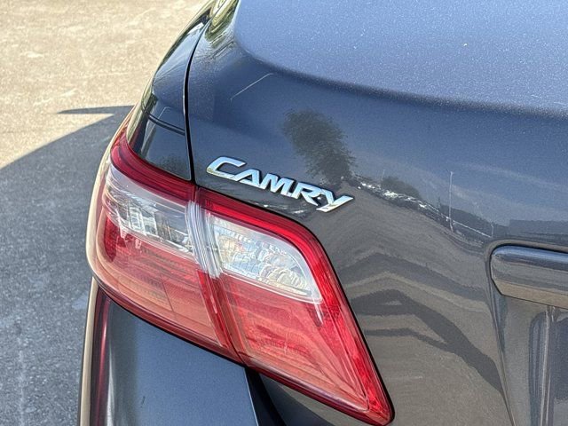 Used 2009 Toyota Camry LE image 6