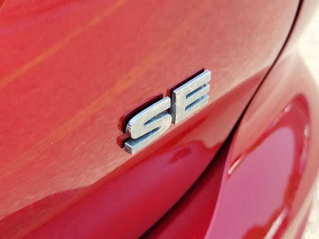 Used 2023 Mitsubishi Outlander SE Black Edition image 6