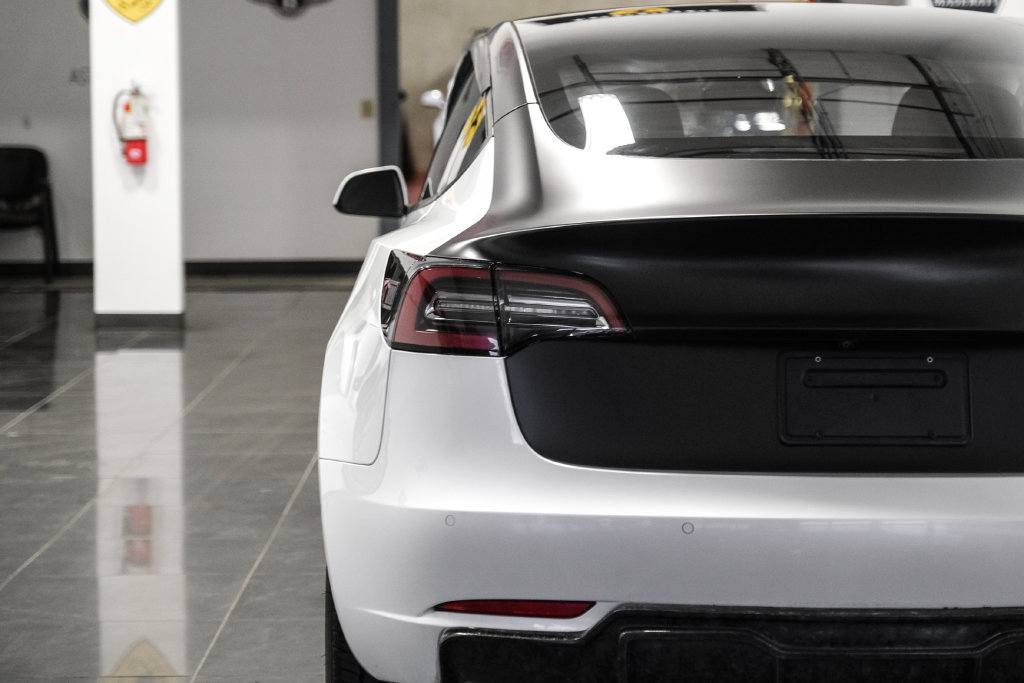 Used 2022 Tesla Model 3 Long Range AWD/4WD image 51