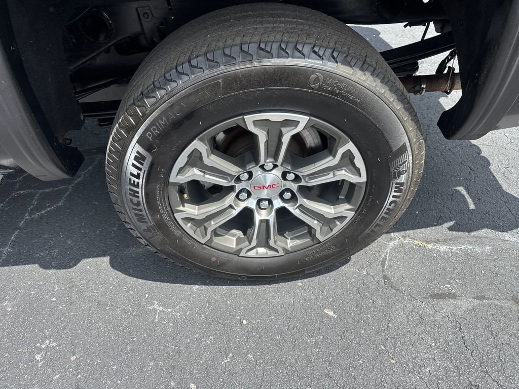 Used 2015 GMC Sierra 1500 Denali AWD/4WD image 41