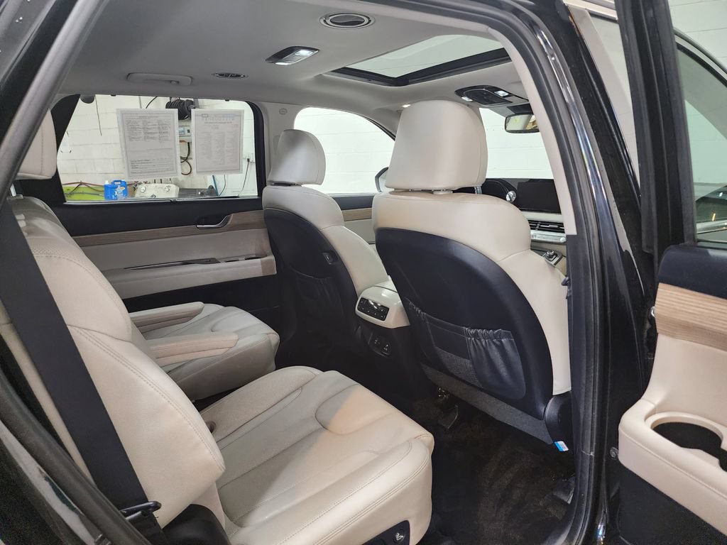 Used 2022 Hyundai Palisade SEL w/ Premium Package AWD/4WD image 33